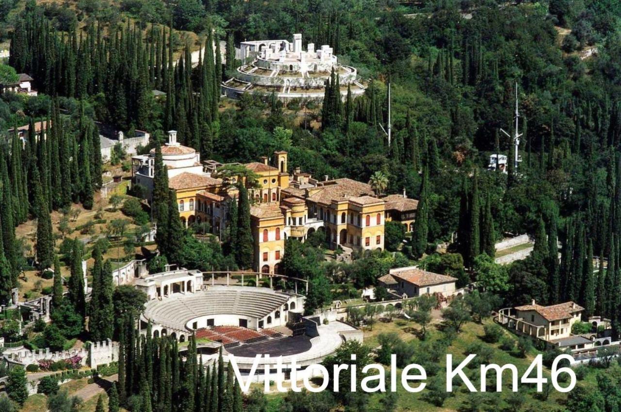 Appartamento "Il Vicolo" Peschiera del Garda Ngoại thất bức ảnh