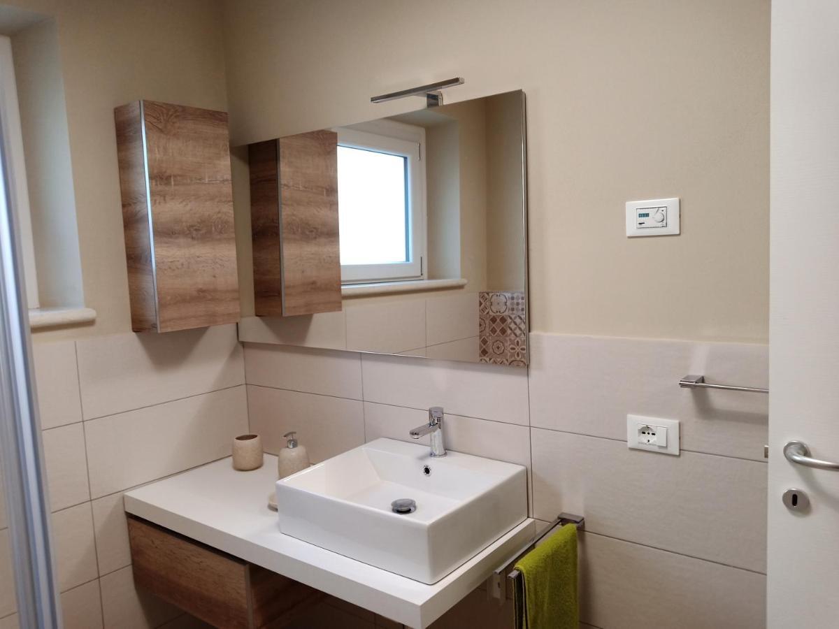 Appartamento "Il Vicolo" Peschiera del Garda Ngoại thất bức ảnh